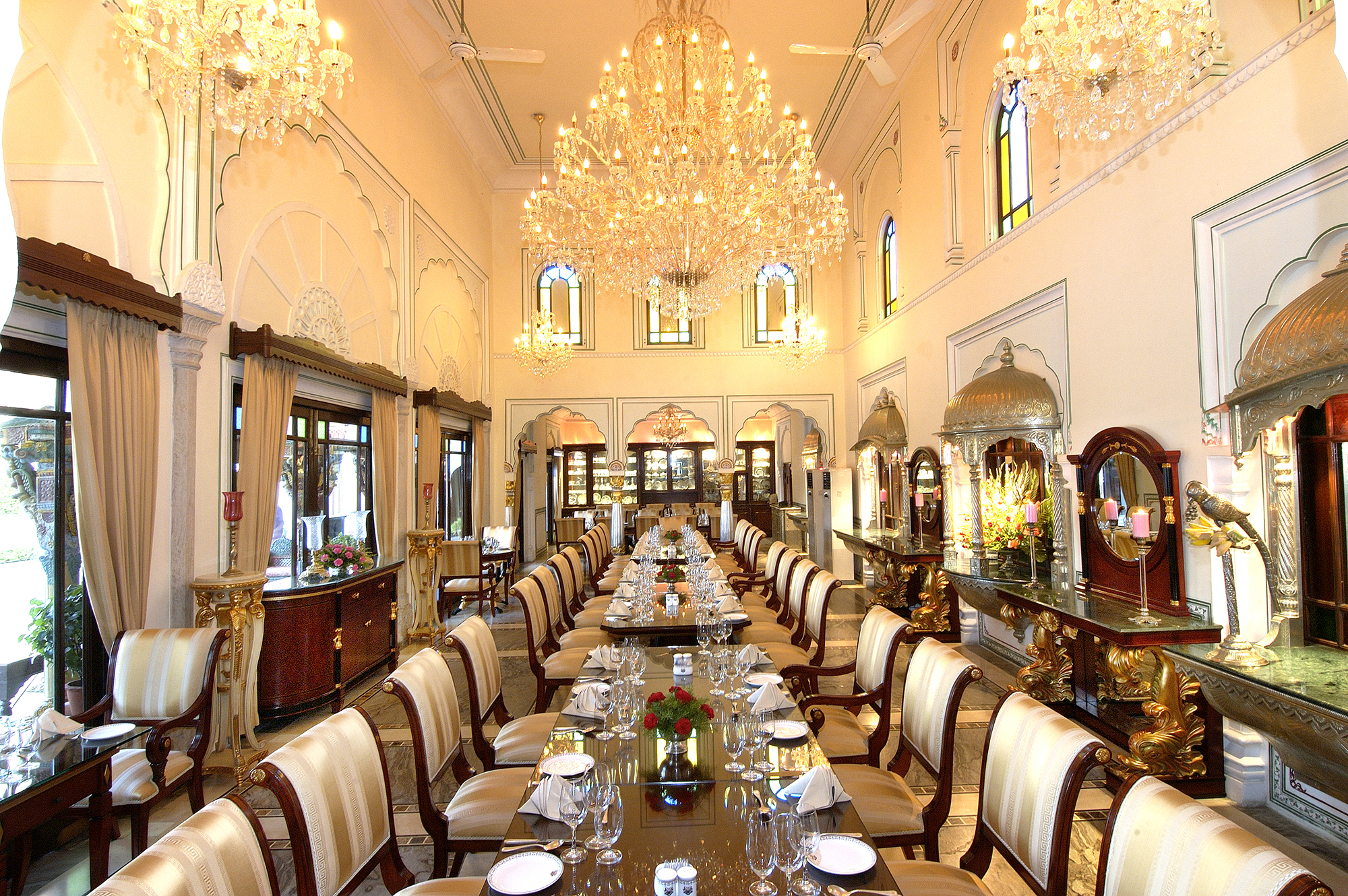Dining slide 2